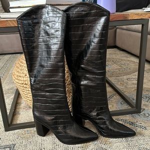 Schutz Maryana Block Wide Crocodile Boot Black / Crocodile-Embossed Leather